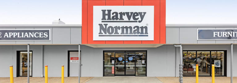 Showrooms / Bulky Goods commercial property for sale at 64 Victoria Street Warwick QLD 4370