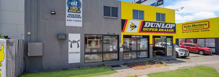 Showrooms / Bulky Goods commercial property for sale at 2/743 Riverway Drive Thuringowa Central QLD 4817