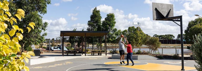 Shop & Retail commercial property for sale at 1 Murray Road Thornhill Park VIC 3335