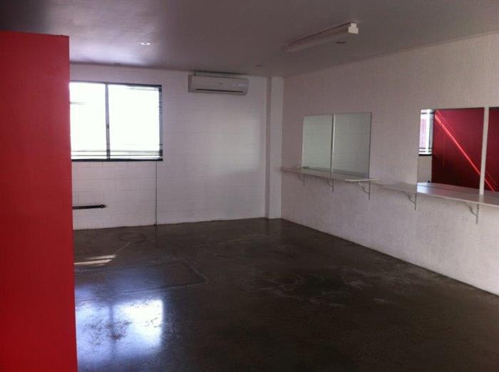 Click to view all images 11 Virgil Street Hyde Park QLD 4812 - Image 2