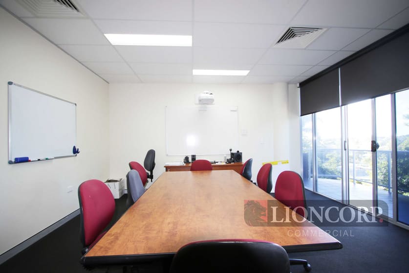 Click to view all images Upper Mount Gravatt QLD 4122 - Image 2