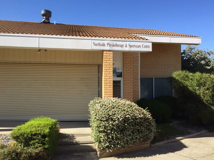 Click to view all images 4/6 Bennetts Close Mckellar ACT 2617 - Image 3