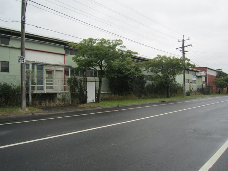 Click to view all images 5b Valley Street Oakleigh VIC 3166 - Image 1