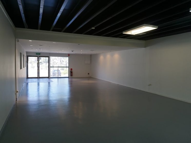 Click to view all images Unit 4/19 Tennant Street Fyshwick ACT 2609 - Image 3