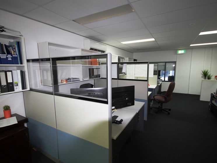 Click to view all images Shailer Park QLD 4128 - Image 3