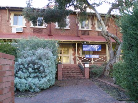 Click to view all images 9/3 Nichol Street Mundaring WA 6073 - Image 2