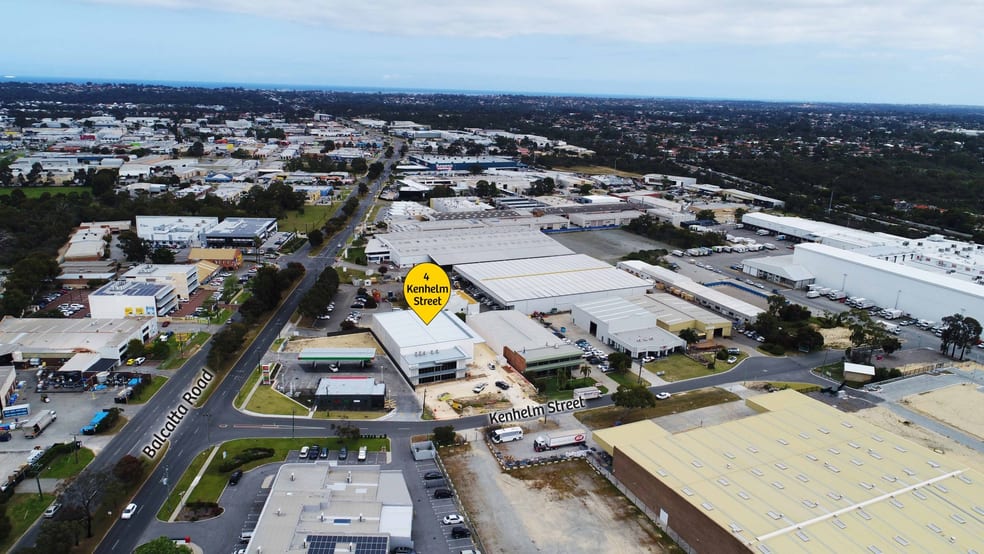 Click to view all images 4 Kenhelm Street Balcatta WA 6021 - Image 3