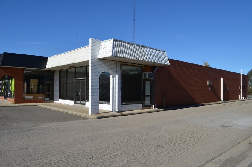 Click to view all images 64 Benalla Road Shepparton VIC 3630 - Image 1