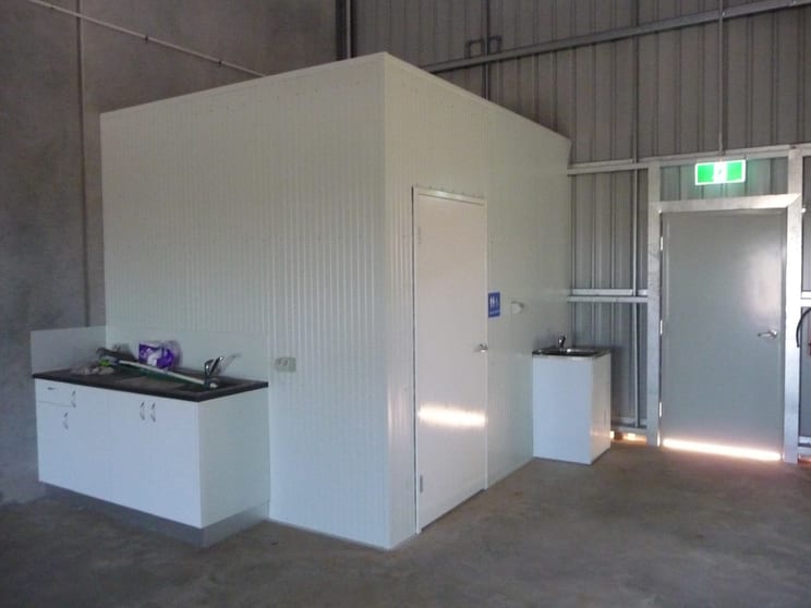 Click to view all images 2/1 Marlow Road Berrimah NT 0828 - Image 3