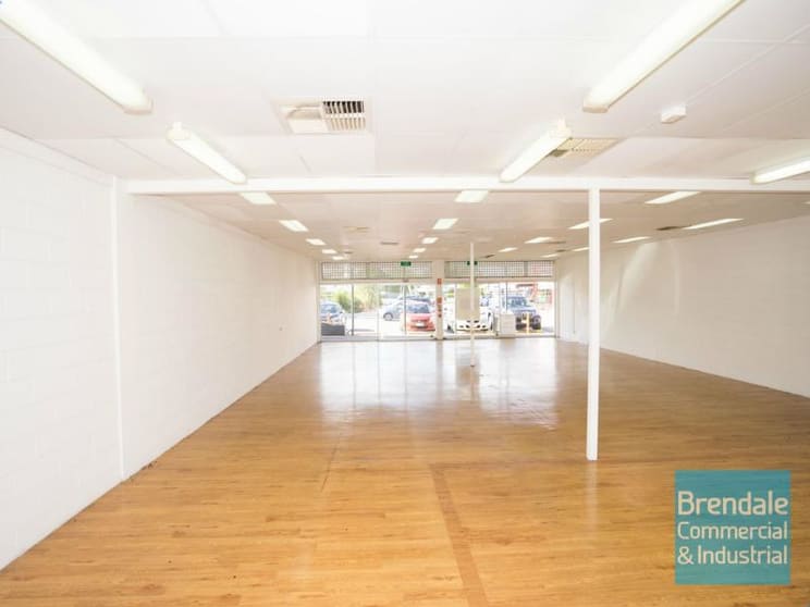 Click to view all images Strathpine QLD 4500 - Image 1