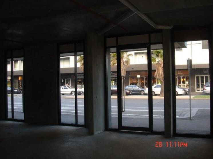 Click to view all images Port Melbourne VIC 3207 - Image 3