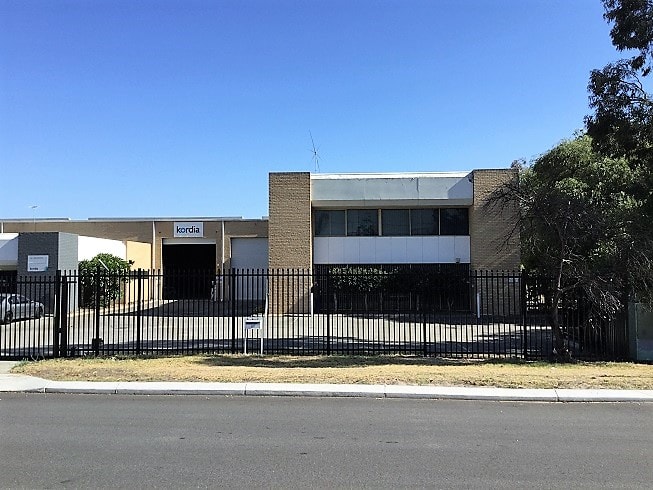 Click to view all images Unit 1/25 Barker Street Belmont WA 6104 - Image 1