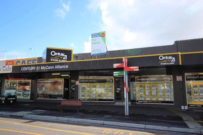 Click to view all images 130-132 Young Street Frankston VIC 3199 - Image 1