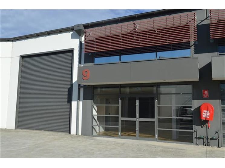 Click to view all images Unit 9/21 Babilla Close Beresfield NSW 2322 - Image 1