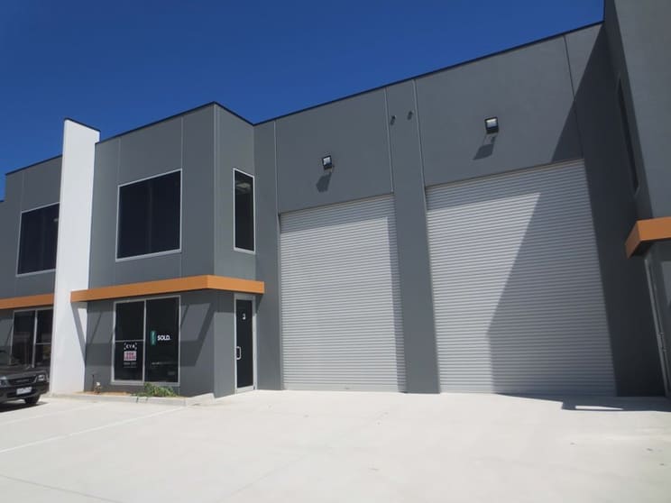 Click to view all images Unit 3/12 Henderson Road Knoxfield VIC 3180 - Image 1