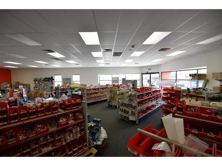 Click to view all images Unit 1, 209 Cormack Road Wingfield SA 5013 - Image 3