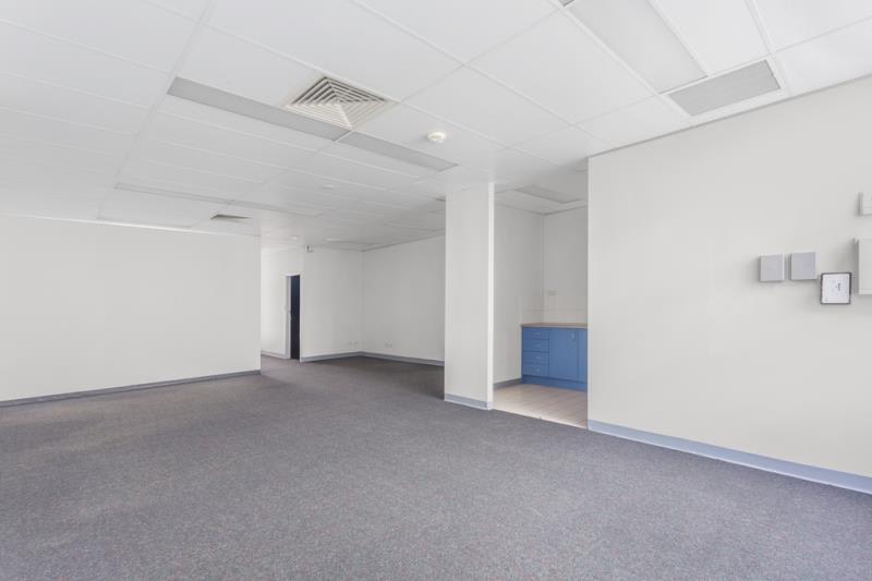 Click to view all images 2/28 Donkin Street West End QLD 4101 - Image 3
