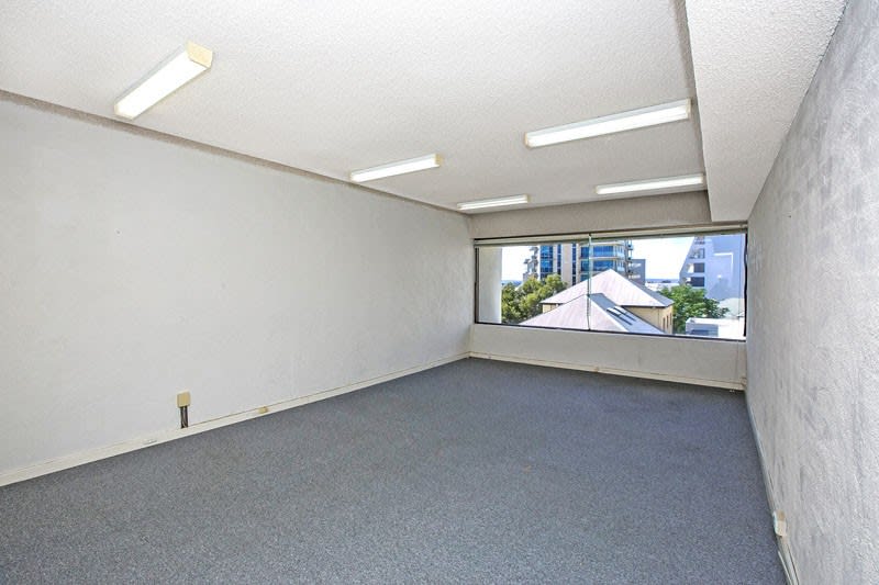 Click to view all images 12/17 Prowse Street West Perth WA 6005 - Image 3