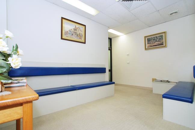 Click to view all images Suite 13/113 Wickham Terrace Spring Hill QLD 4000 - Image 3