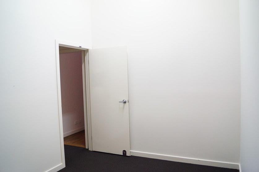 Click to view all images 13- 17 Firebrace Street Horsham VIC 3400 - Image 3