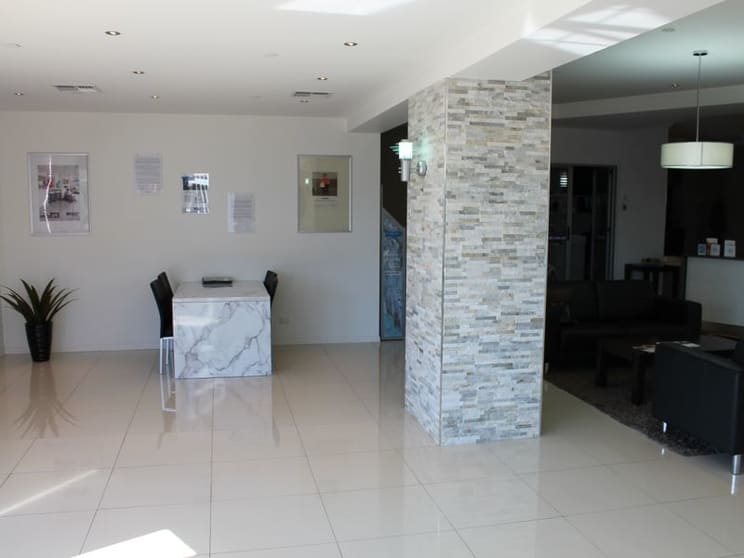 Click to view all images 1& 2/648 Ruthven Street Toowoomba City QLD 4350 - Image 3