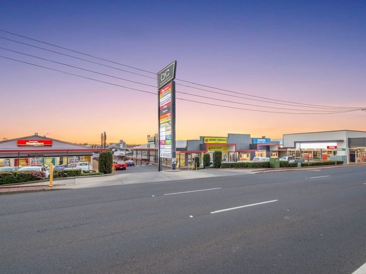 Click to view all images 1B/663 Ruthven Street South Toowoomba QLD 4350 - Image 3