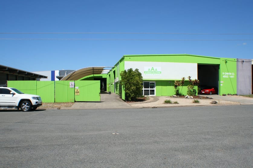 Click to view all images 9 Owen Close Portsmith QLD 4870 - Image 2