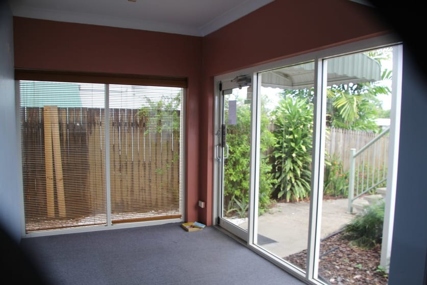 Click to view all images 230 Draper Street Parramatta Park QLD 4870 - Image 2