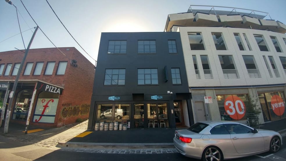Click to view all images 2/7 Smith Street Fitzroy VIC 3065 - Image 3