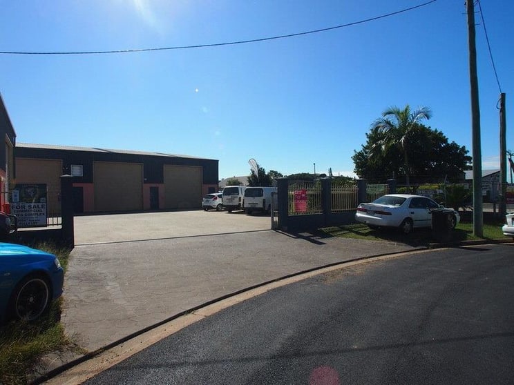 Click to view all images 13 Industrial Avenue Yeppoon QLD 4703 - Image 1