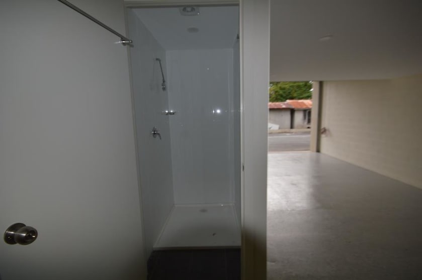 Click to view all images Kirra QLD 4225 - Image 3