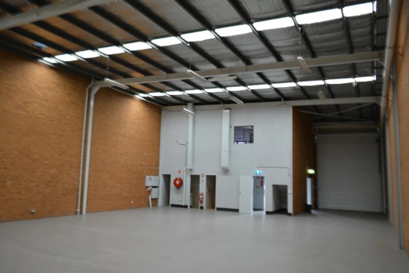 Click to view all images 8 Stacey Street Bankstown NSW 2200 - Image 3