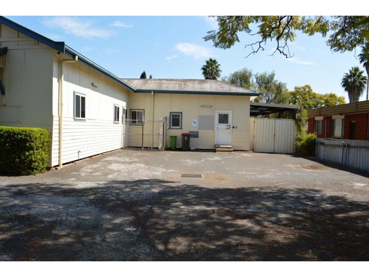 Click to view all images 38 Elgin Street Gunnedah NSW 2380 - Image 3