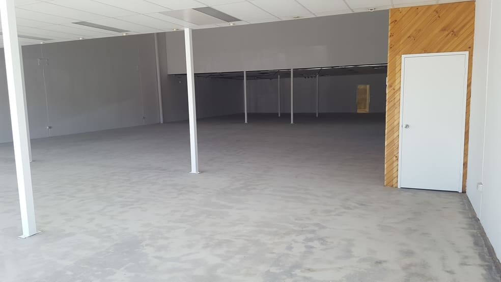 Click to view all images 1/205 Great Eastern Highway Midland WA 6056 - Image 2