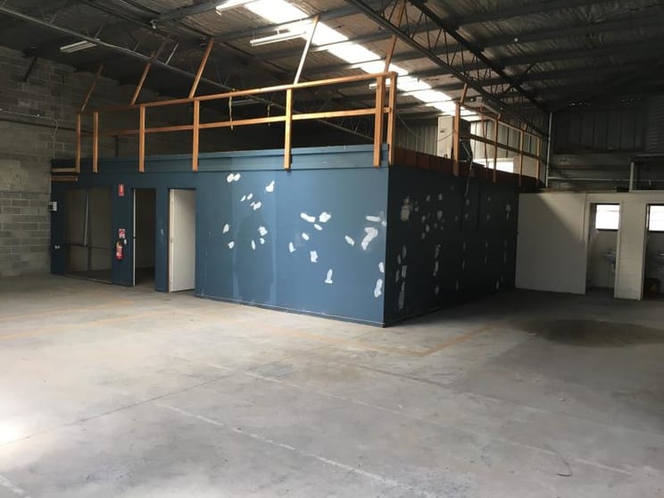 Click to view all images Unit 8/3 New Street Frankston VIC 3199 - Image 3