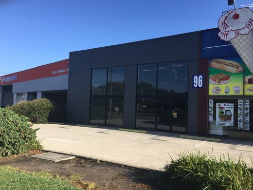 Click to view all images 1/96 Canterbury Road Bayswater VIC 3153 - Image 2