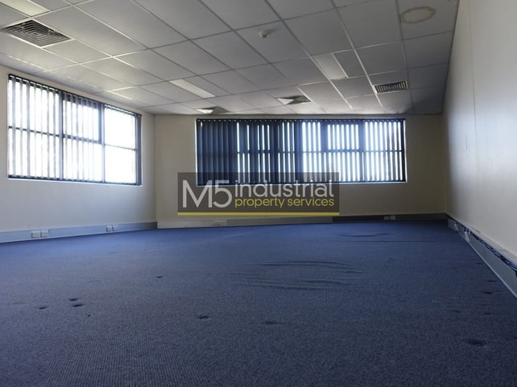 Click to view all images J1/5-7 Hepher Road Campbelltown NSW 2560 - Image 3