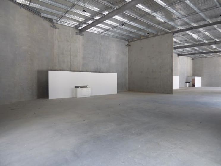 Click to view all images Woolloongabba QLD 4102 - Image 3