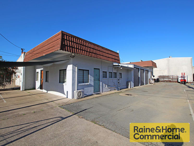 Click to view all images 44 Grice Street Clontarf QLD 4019 - Image 1