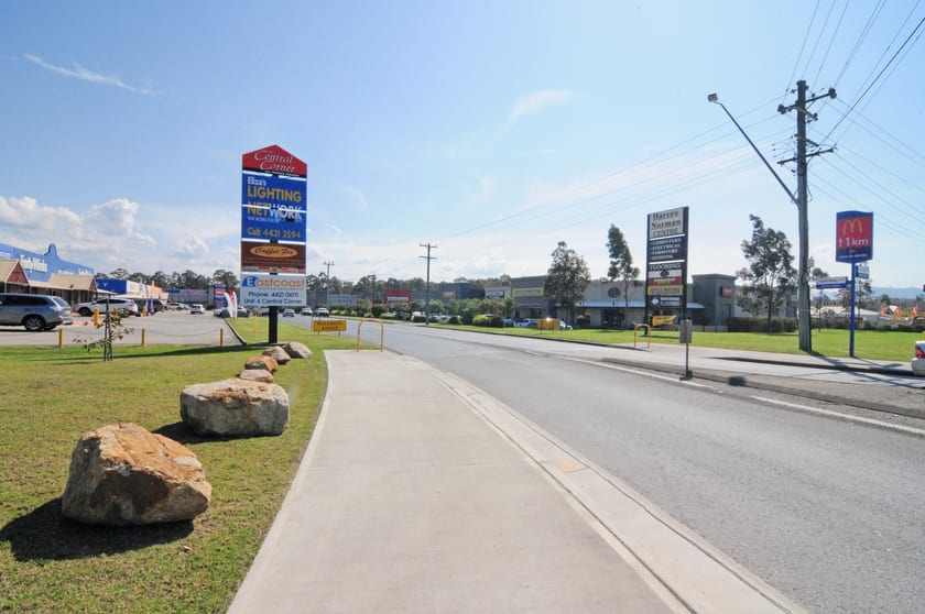 Click to view all images 11/10 Central Avenue South Nowra NSW 2541 - Image 2