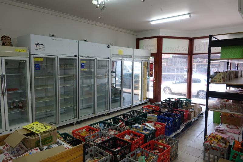 Click to view all images 1206 Glen Huntly Road Glen Huntly VIC 3163 - Image 3