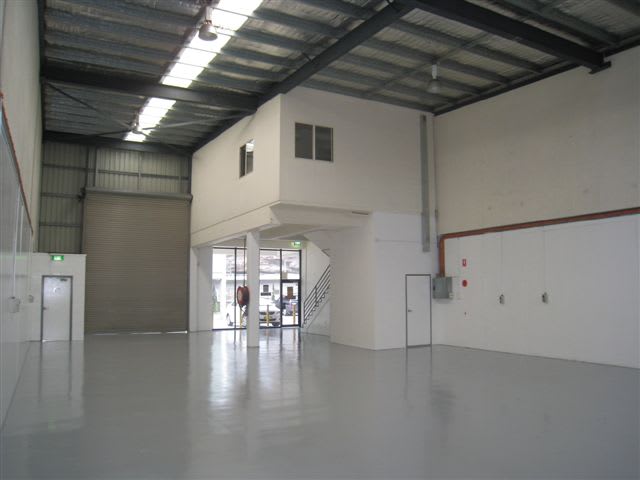 Click to view all images Narabang Way Belrose NSW 2085 - Image 2