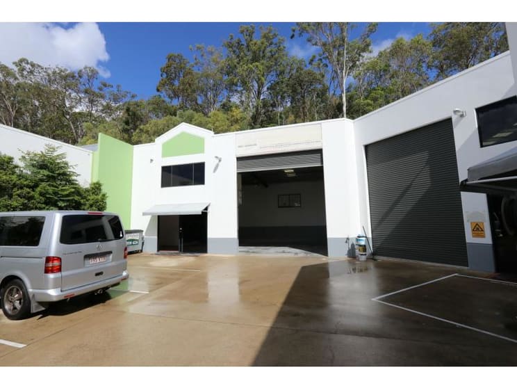 Click to view all images 4/25 Leda Drive Burleigh Heads QLD 4220 - Image 2