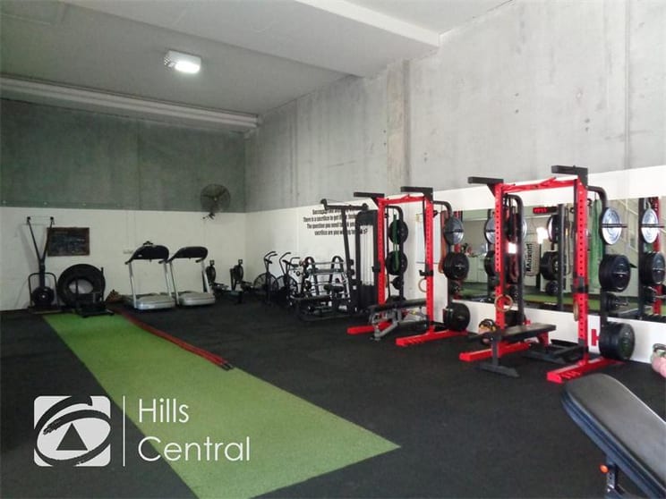 Click to view all images 18/7 Hoyle Avenue Castle Hill NSW 2154 - Image 2
