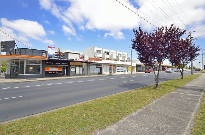Click to view all images 1040b North Road Bentleigh East VIC 3165 - Image 3