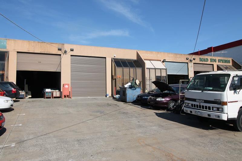Click to view all images Unit 2/6 Fowler Road Dandenong VIC 3175 - Image 2