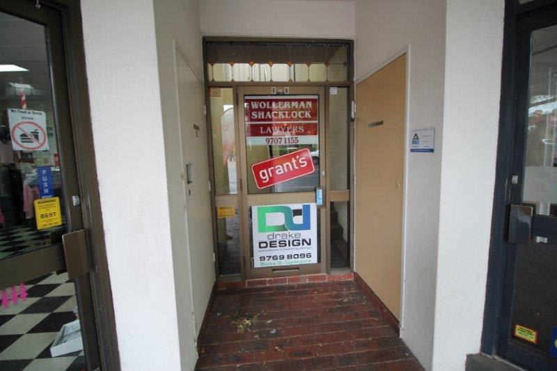Click to view all images 6 Gloucester Avenue Berwick VIC 3806 - Image 2