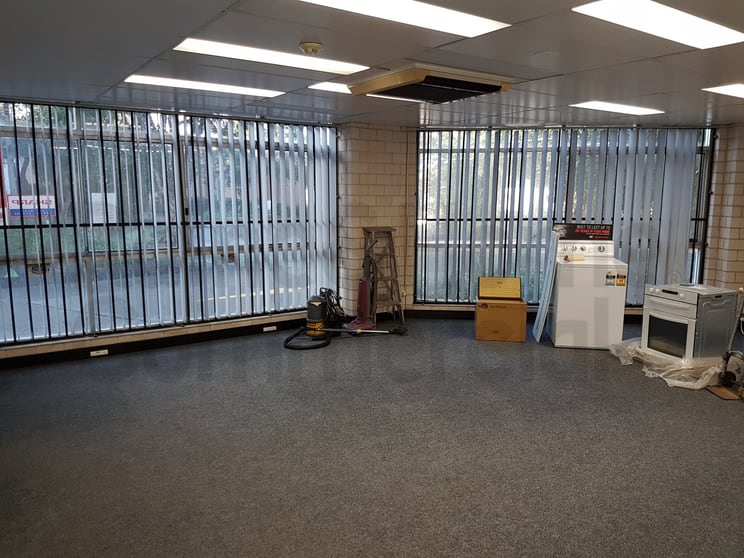 Click to view all images 11/16 Clearview Place Brookvale NSW 2100 - Image 2