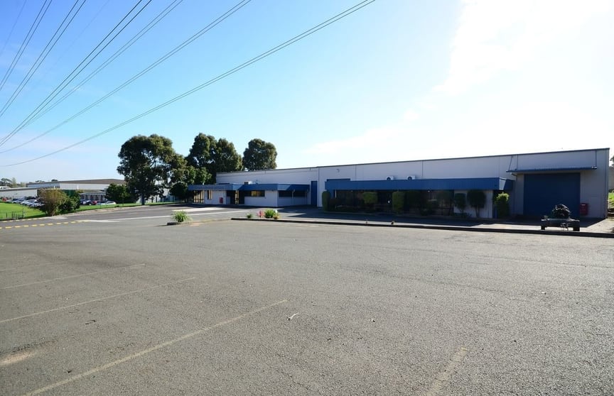 Click to view all images 22 Kalimna Avenue Mulgrave VIC 3170 - Image 1