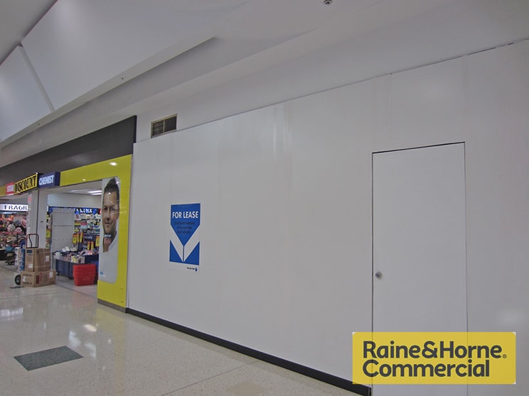 Click to view all images 4/5-11 Patricks Road Arana Hills QLD 4054 - Image 2